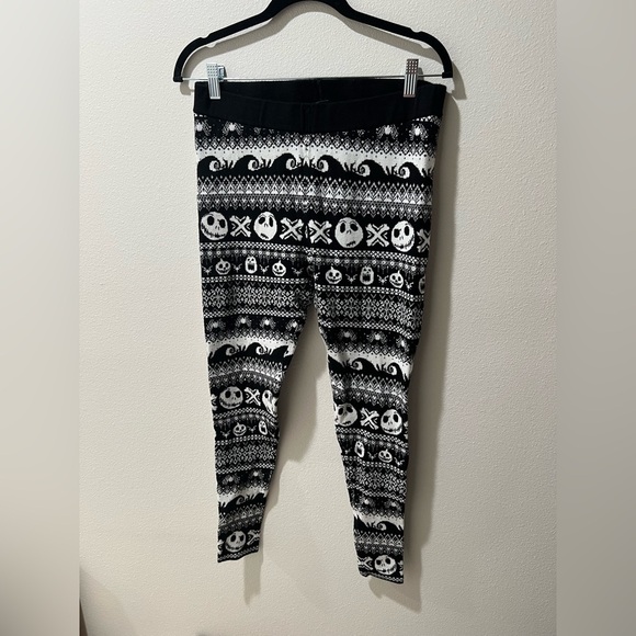 Disney’s nightmare before Christmas leggings, EUC, size 1, Tim Burton, Halloween - Picture 2 of 5